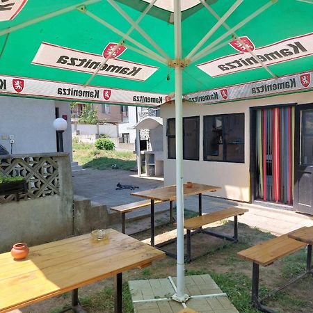 Krimski Guest House And Bungalows Byala  Bagian luar foto