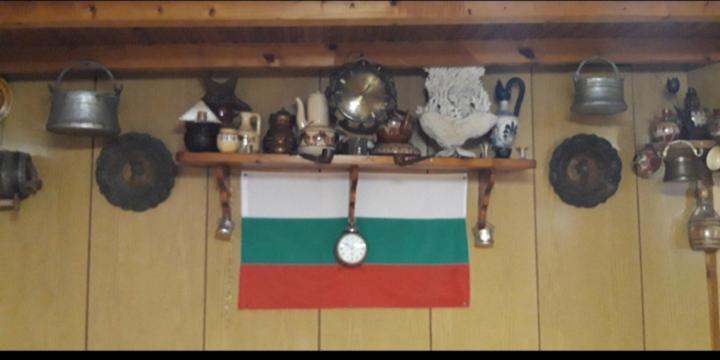Krimski Guest House And Bungalows Byala  Bagian luar foto